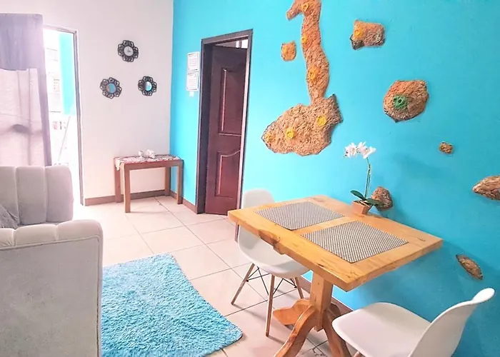 Suite Galarous Island